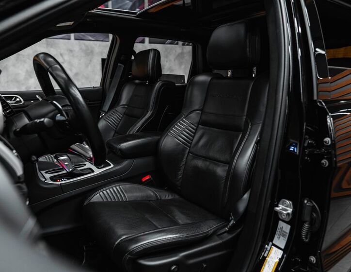 Jeep Grand Cherokee 25