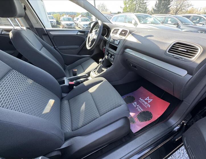 Volkswagen Golf 15