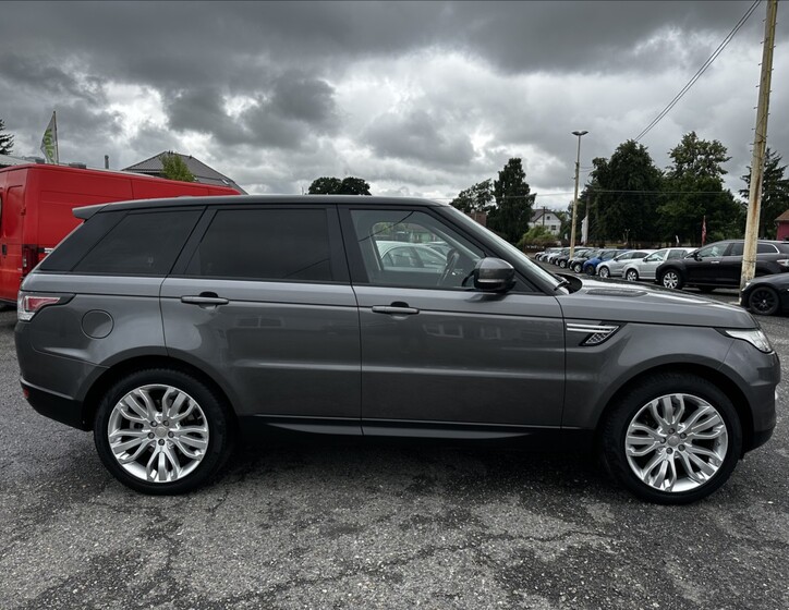 Land Rover Range Rover Sport 7