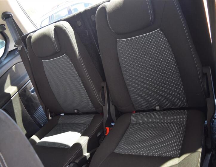 Ford Galaxy 24