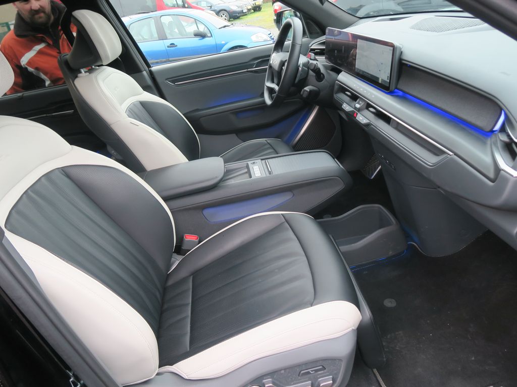 KIA EV9