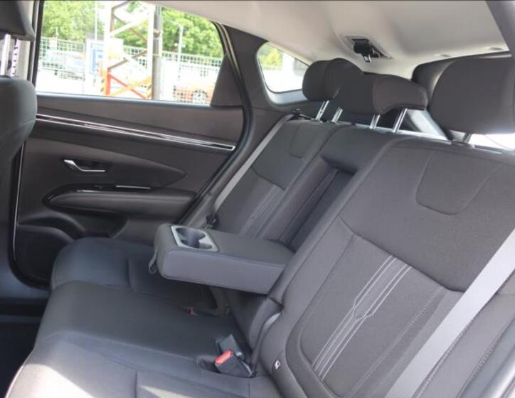 Hyundai Tucson 16