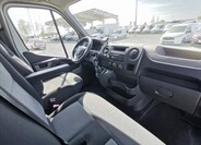 Renault Master 8