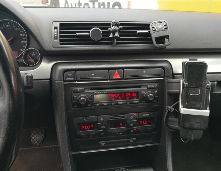 Audi A4 10