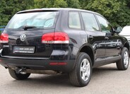Volkswagen Touareg 5