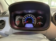 Hyundai i10 9