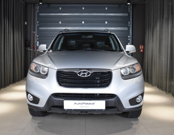 Hyundai Santa Fe 6