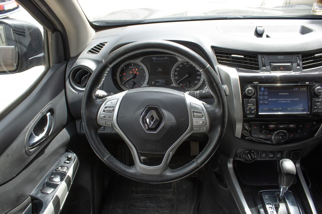 Renault Alaskan
