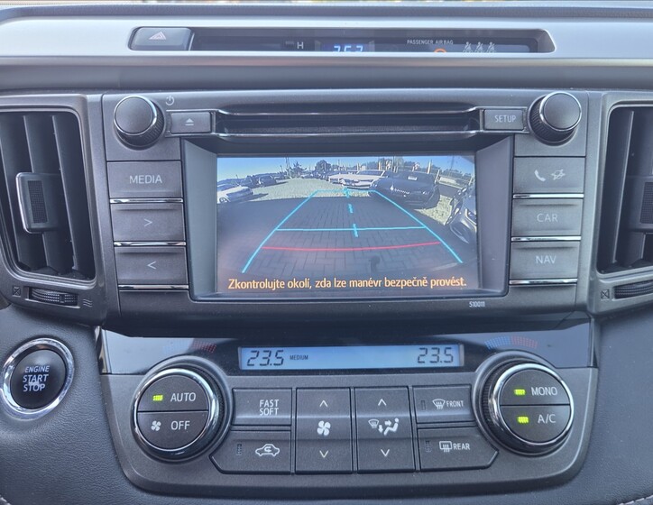 Toyota RAV4 7