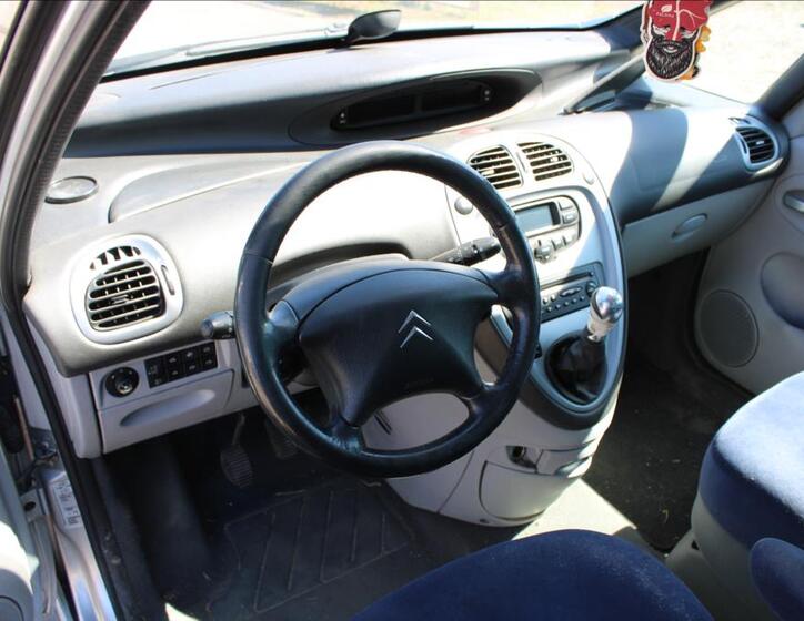 Citroën Xsara Picasso 10