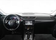 Škoda Superb 11
