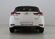Toyota Auris 6