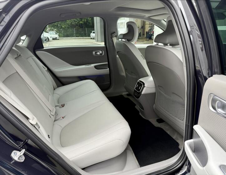 Hyundai Ioniq 6 13