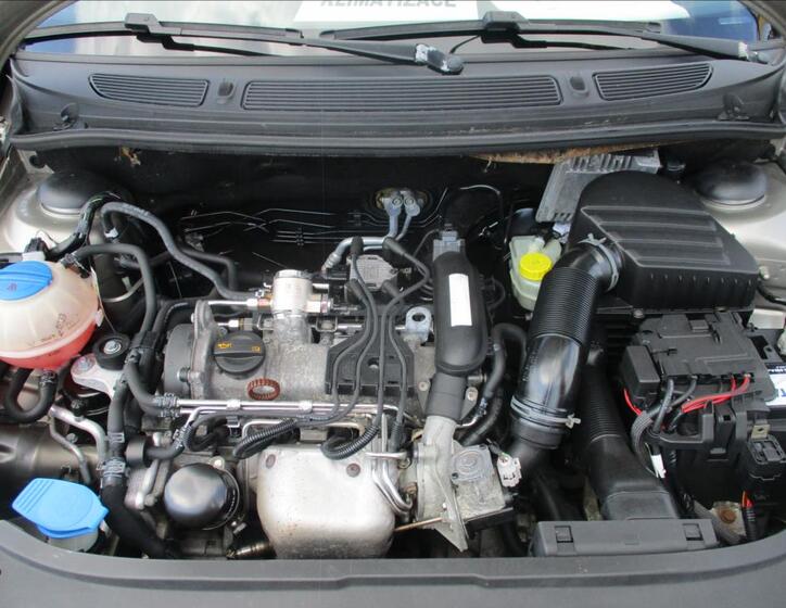 Škoda Roomster 14