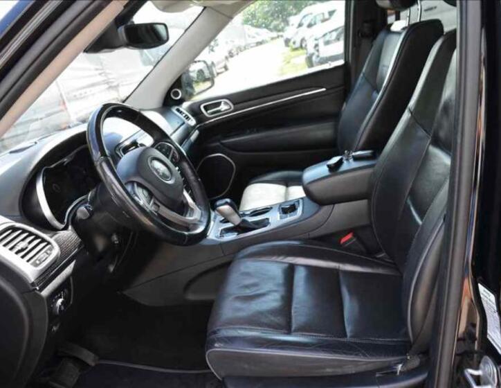 Jeep Grand Cherokee 17