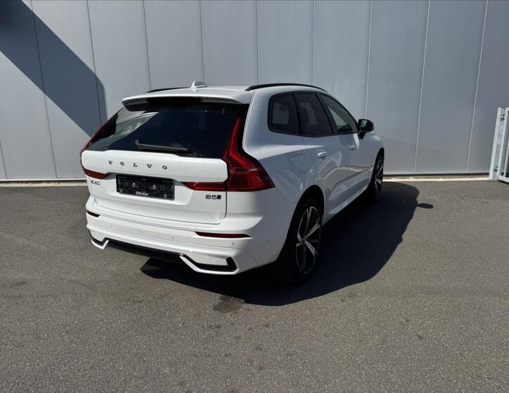 Volvo XC60 5