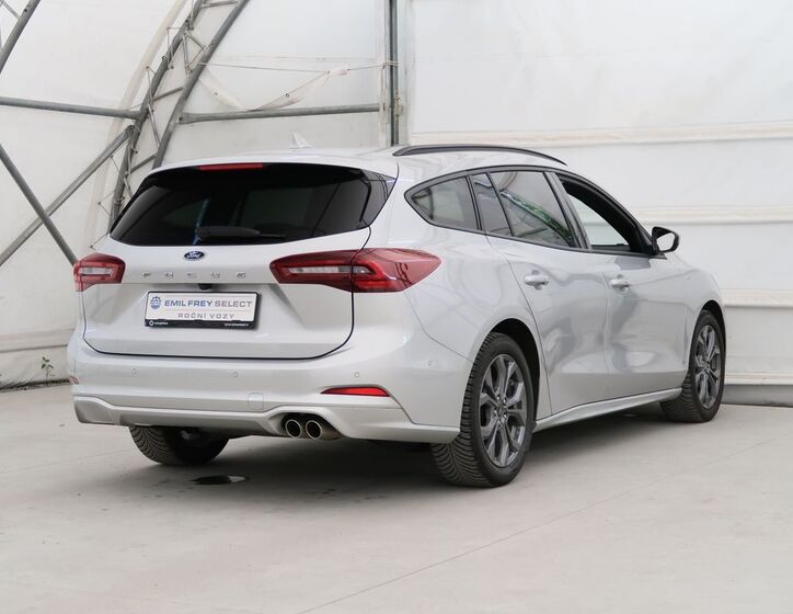 Ford Focus 6