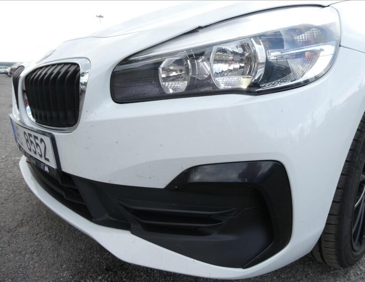 BMW Řada 2 4