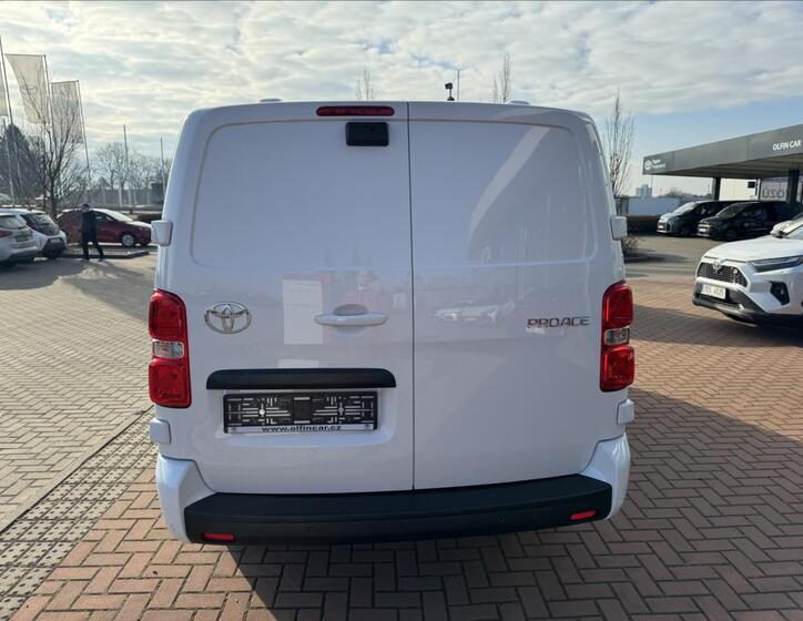 Toyota ProAce 7