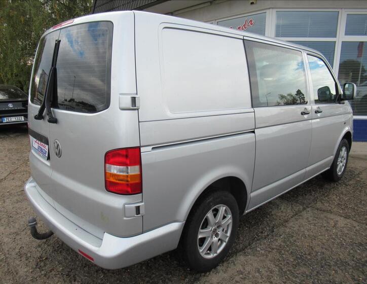 Volkswagen Transporter 4