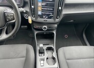 Volvo XC40 9