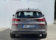 Hyundai i30 16