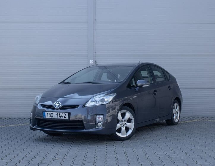 Toyota Prius 1