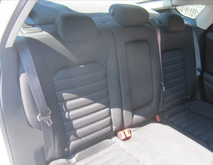 Ford Mondeo 23