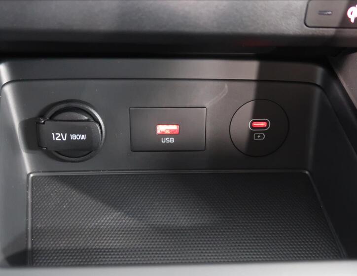 KIA Ceed 29