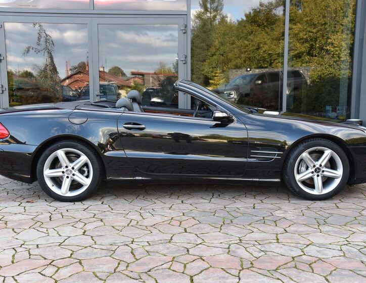 Mercedes-Benz SL 8