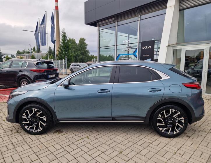 KIA XCeed 8