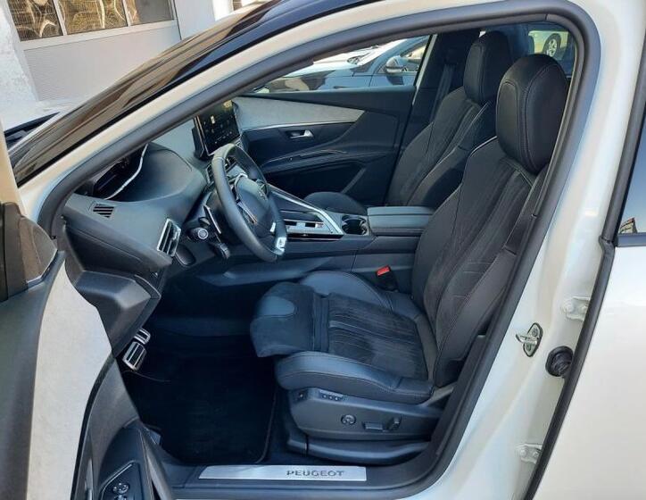 Peugeot 5008 14