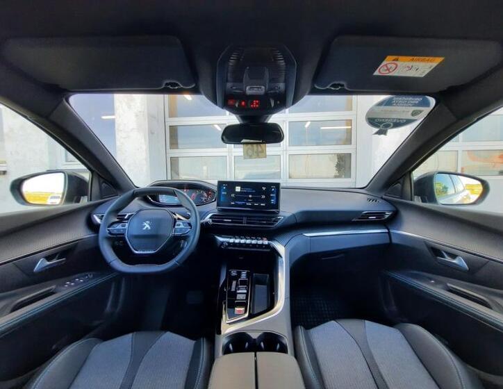 Peugeot 5008 2