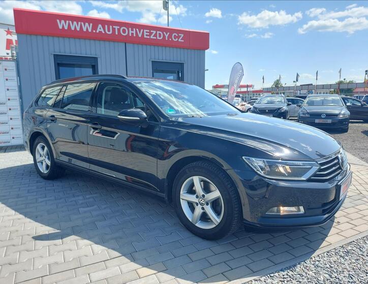 Volkswagen Passat 1