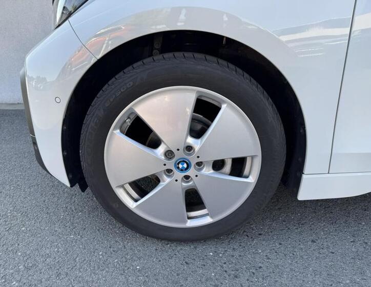 BMW i3 4