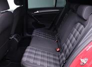 Volkswagen Golf 16