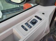 Volkswagen Multivan 12