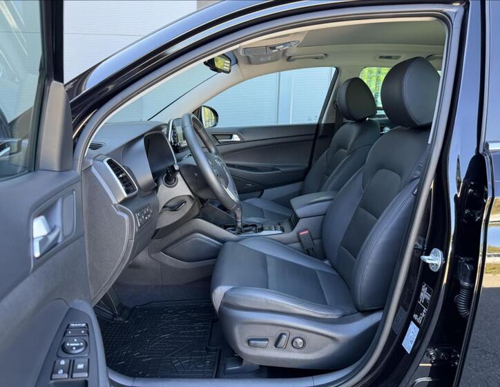 Hyundai Tucson 7