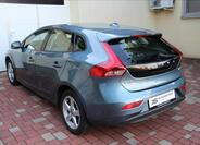 Volvo V40 10