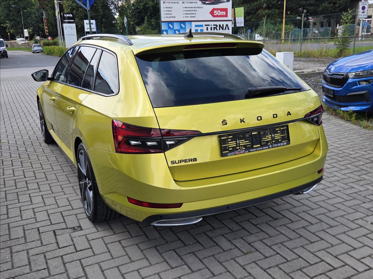 Škoda Superb