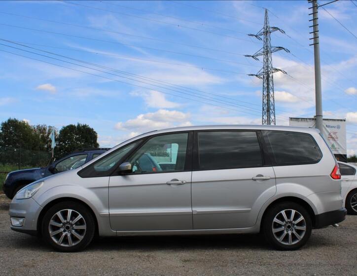 Ford Galaxy 8