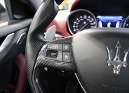 Maserati Levante 16