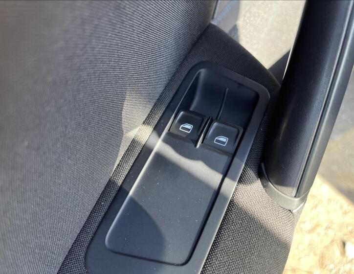 Volkswagen Golf 12