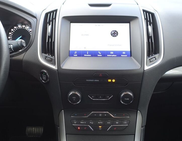 Ford Galaxy 14