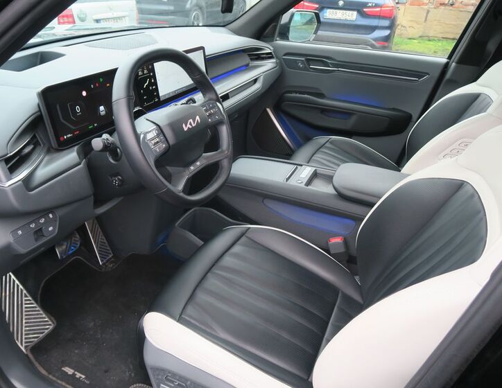 KIA EV9 29