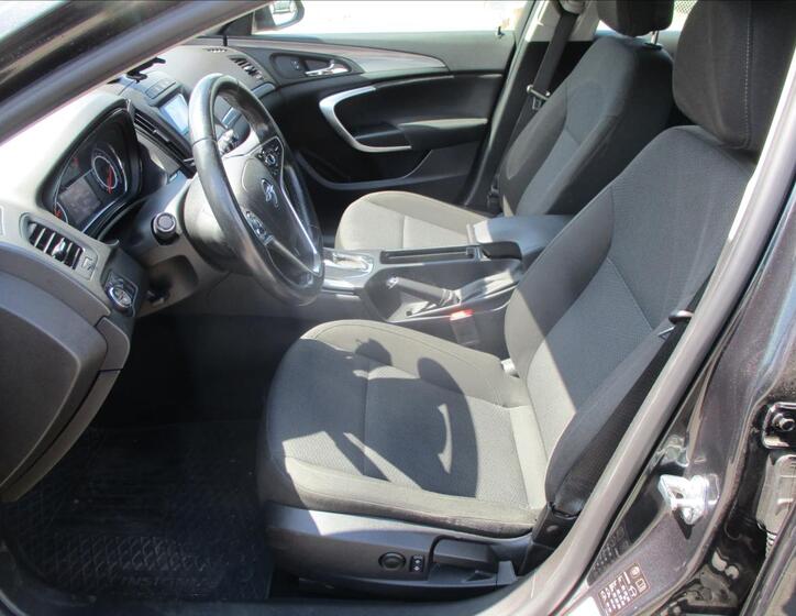 Opel Insignia 7