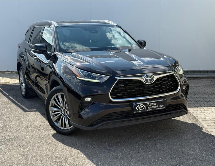 Toyota Highlander 3