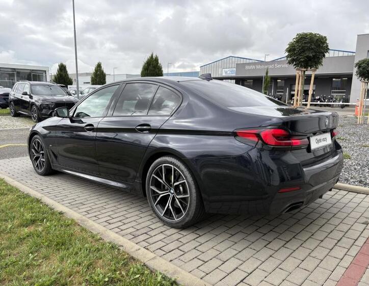 BMW Řada 5 4