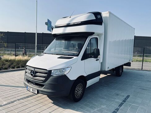 Mercedes-Benz Sprinter