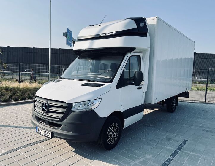 Mercedes-Benz Sprinter 1